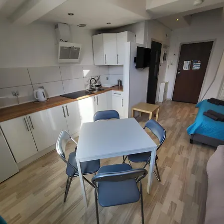 Station Katowa 11 Apartment Krakau