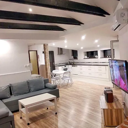 Station Katowa 11 Apartment